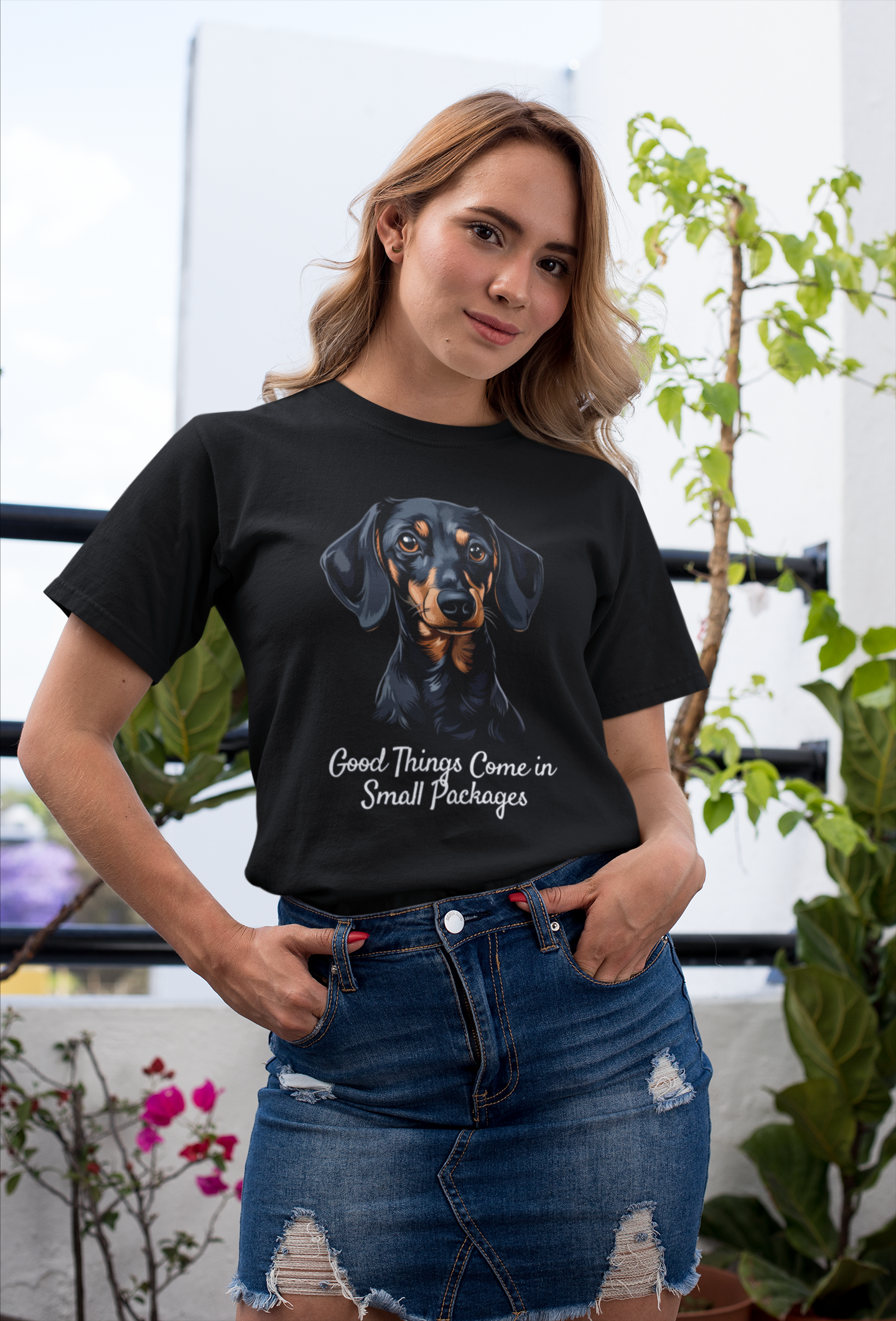 'Good Things Come in Small Packages' Dachshund Parent Unisex T-Shirt